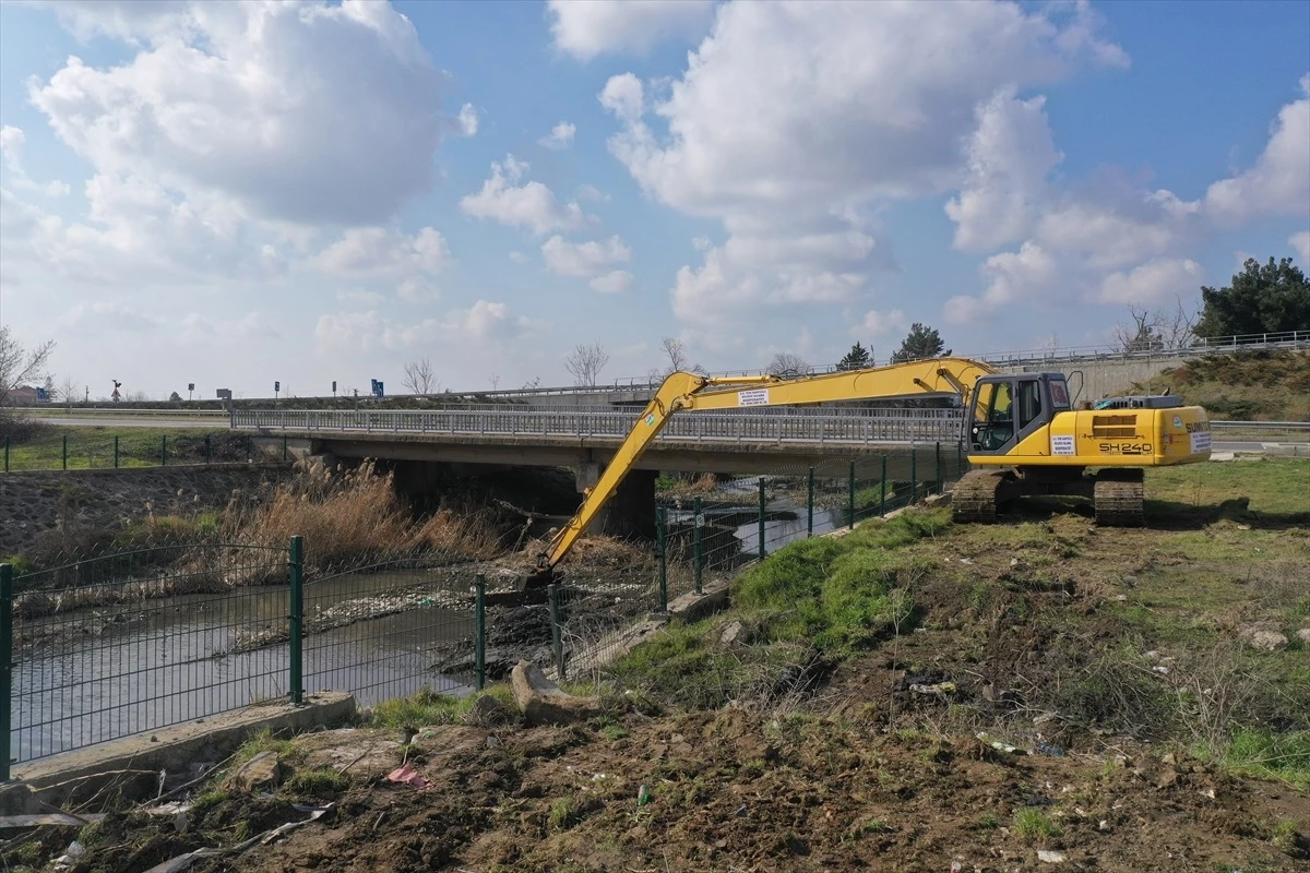 Keşan\'da Nalbur Çarşı açıldı, dere ıslah çalışmaları devam ediyor