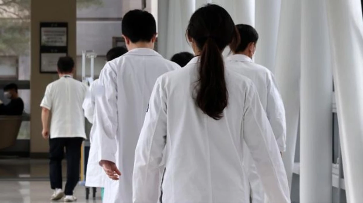 Güney Kore\'de asistan doktorlar grevde! Hükümetten tutuklama tehdidi ve lisans iptali