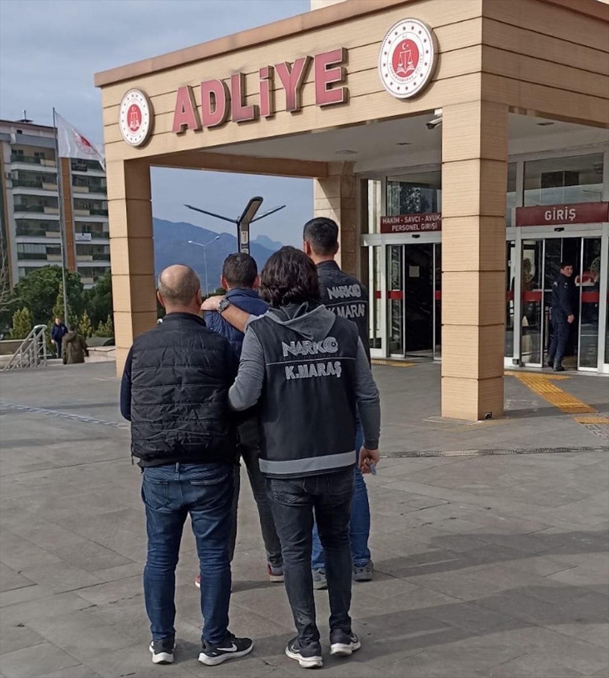 Kahramanmaraş\'ta uyuşturucu operasyonunda 2 şüpheli tutuklandı