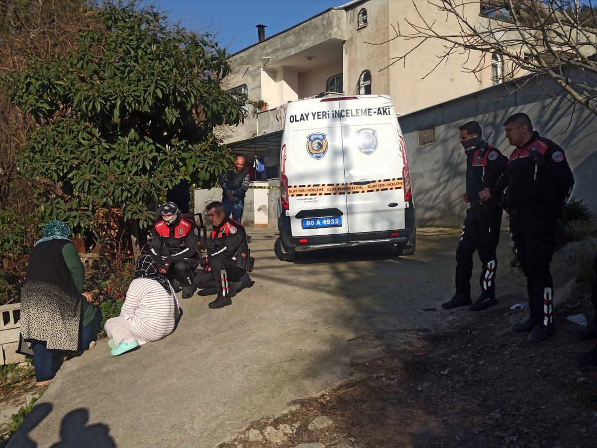 Osmaniye\'de silahlı kavgada 2 kişi öldü, 4 kişi yaralandı