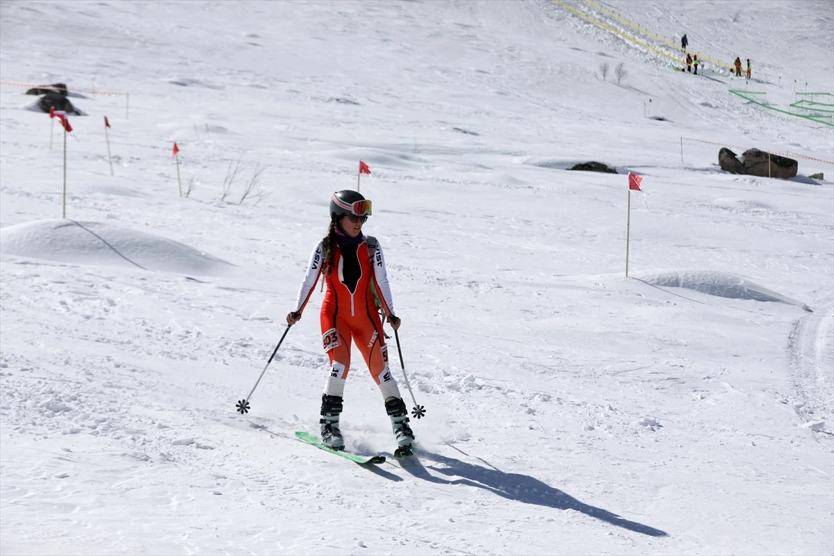 Rize\'de 2024 Türkiye Dağ Kayağı Şampiyonası başladı