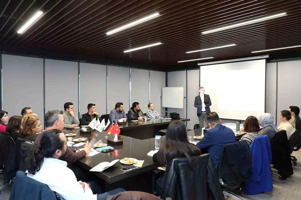 Gaziantep Ticaret Borsası Üyelerine Yeşil Dönüşüm Eğitimi Verildi