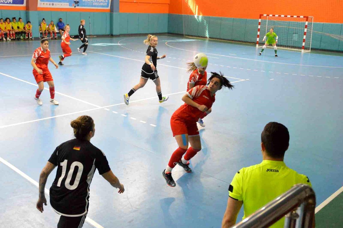 Erzurum\'da 20. İşitme Engelliler Kış Olimpiyat Oyunları başladı