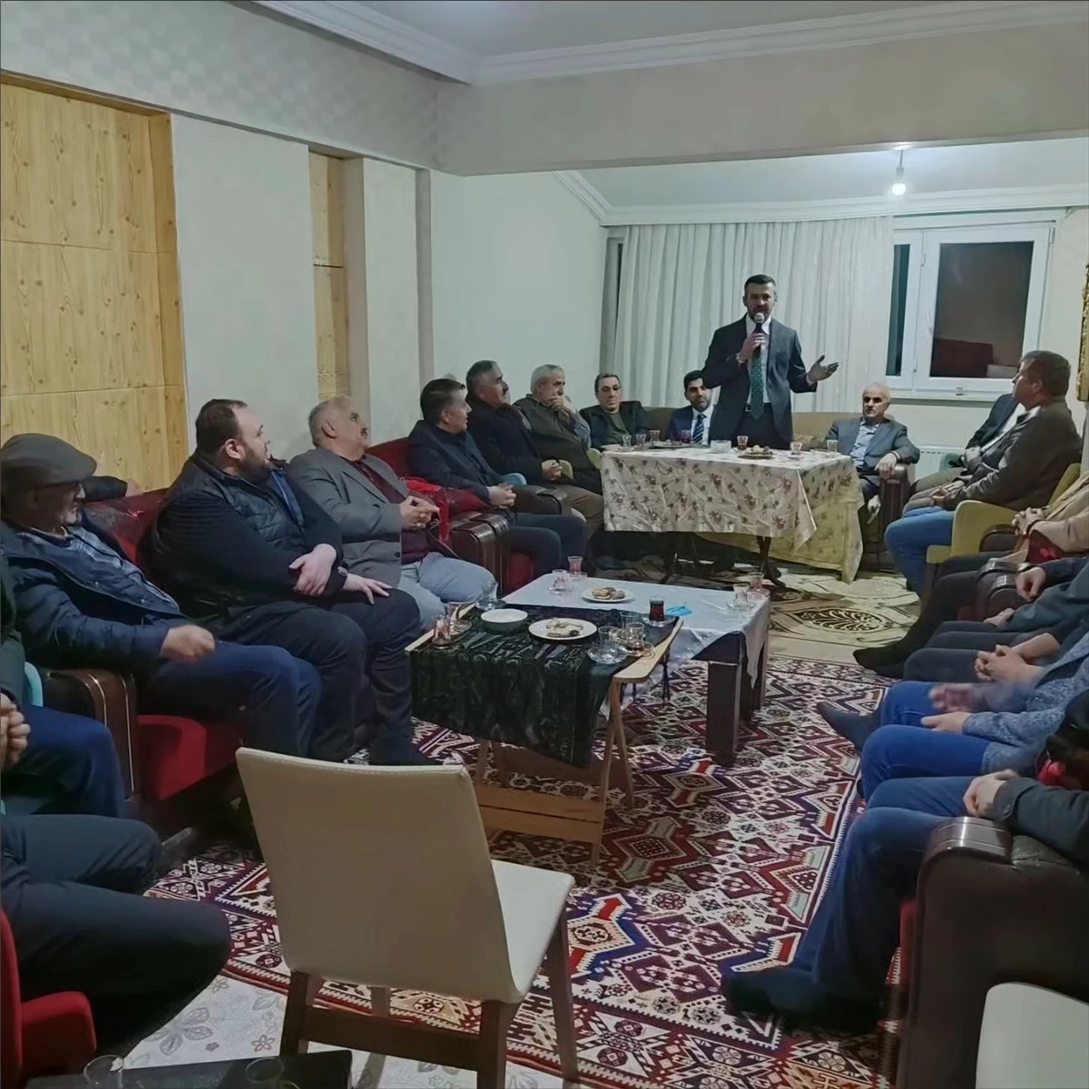 AK Parti Karabük Belediye Başkan Adayı Özkan Çetinkaya Mahalle Ziyaretlerine Devam Ediyor