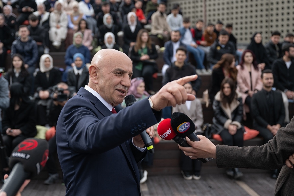 Turgut Altınok: Su fiyatlarını yüzde 50 indireceğiz