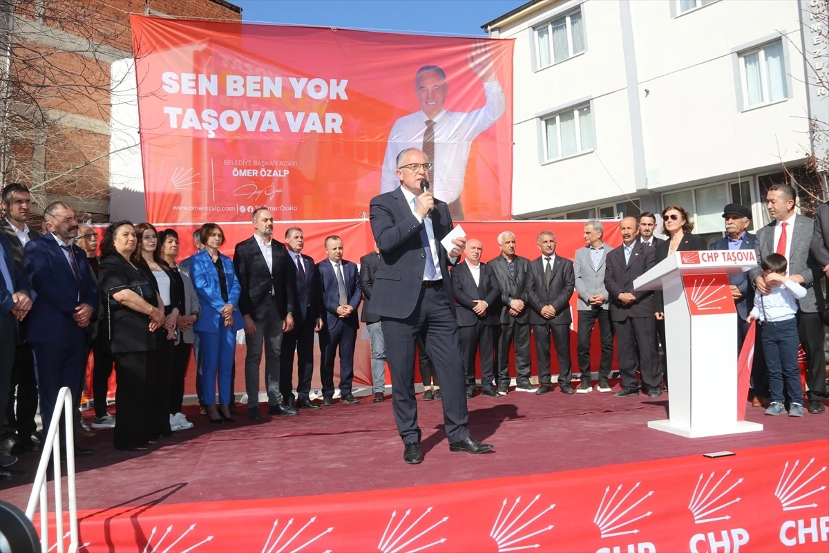 Amasya\'nın Taşova ilçesinde CHP Seçim Bürosu açıldı