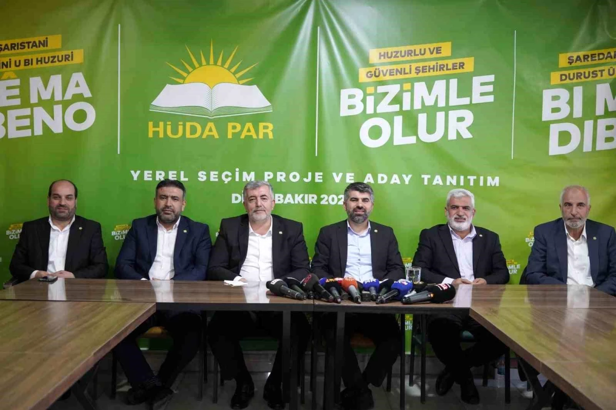 HÜDA-PAR\'ın Diyarbakır Büyükşehir Belediye Başkan Adayı Faruk Dinç, Medya Mensuplarıyla Buluştu