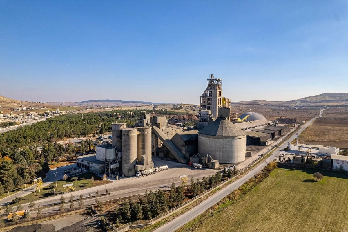Limak Doğu Anadolu Çimento, Ergani Çimento Fabrikası\'nı satın aldı