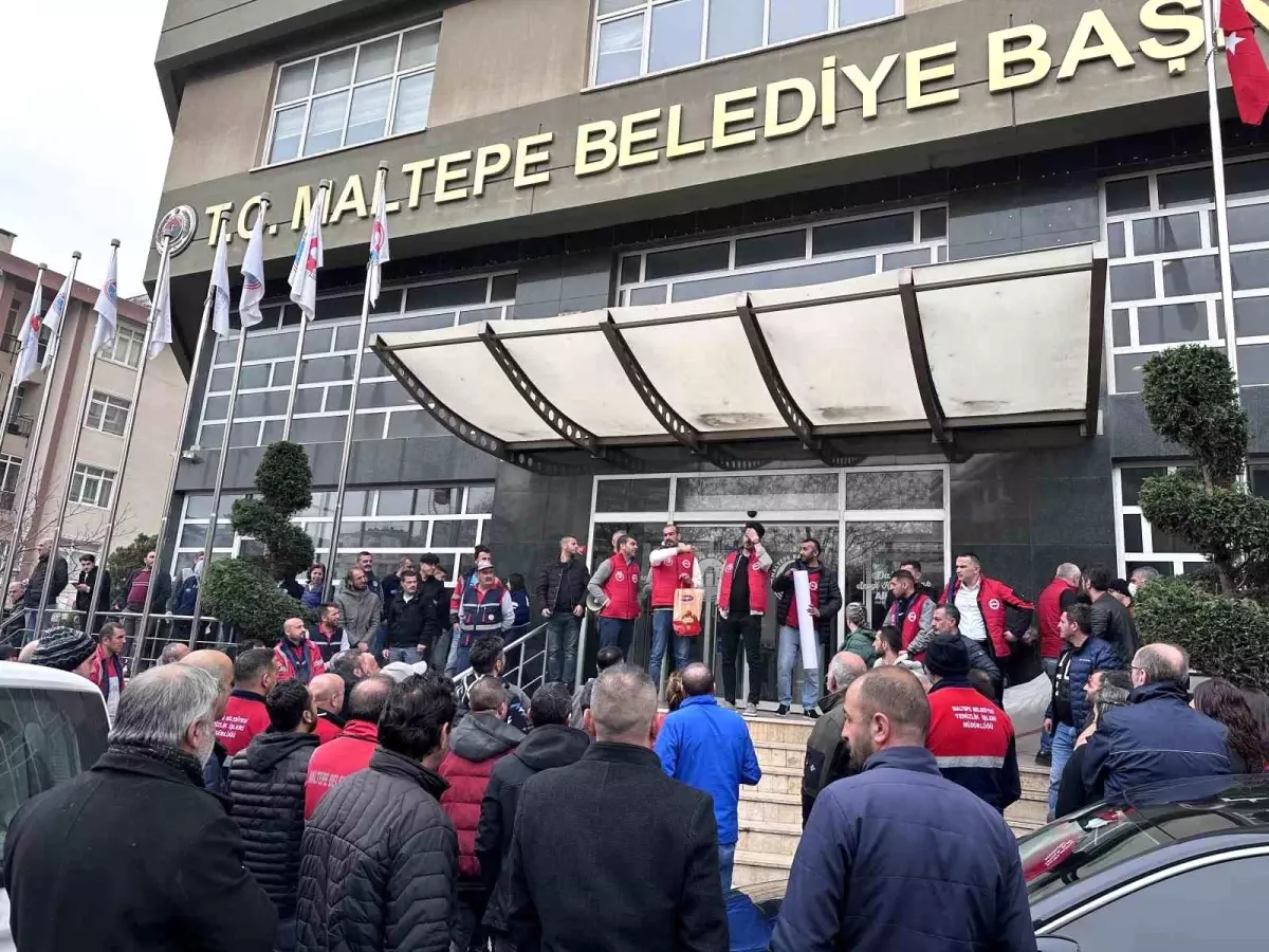 Maltepe Belediyesi Çalışanları Maaş İyileştirme Talebiyle Eylem Yaptı