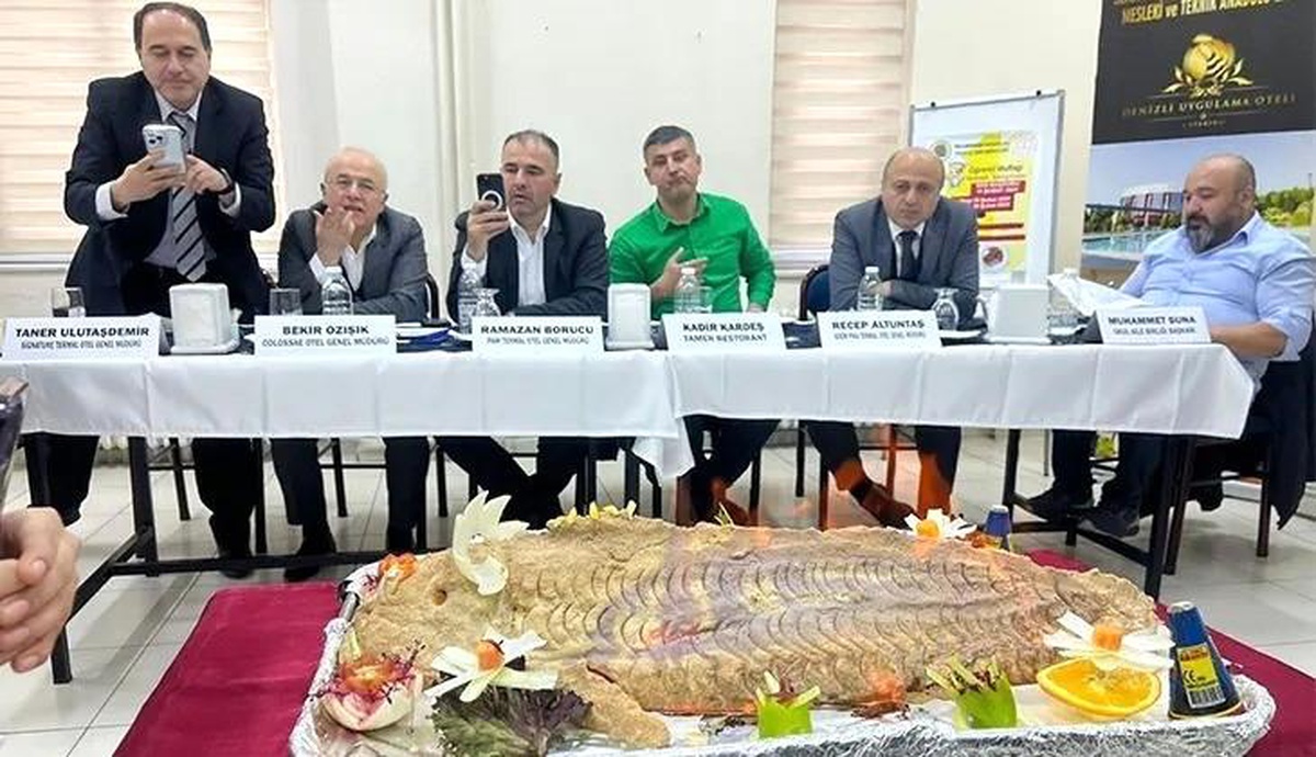 Denizli\'de Lise Öğrencileri Arasında Geleneksel Öğrenci Mutfak Yarışması Düzenlendi