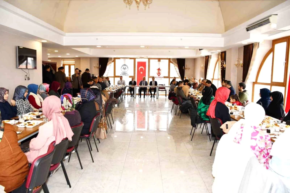 Kırıkkale Valisi Mehmet Makas, Din Kültürü ve Ahlak Bilgisi öğretmenleriyle bir araya geldi