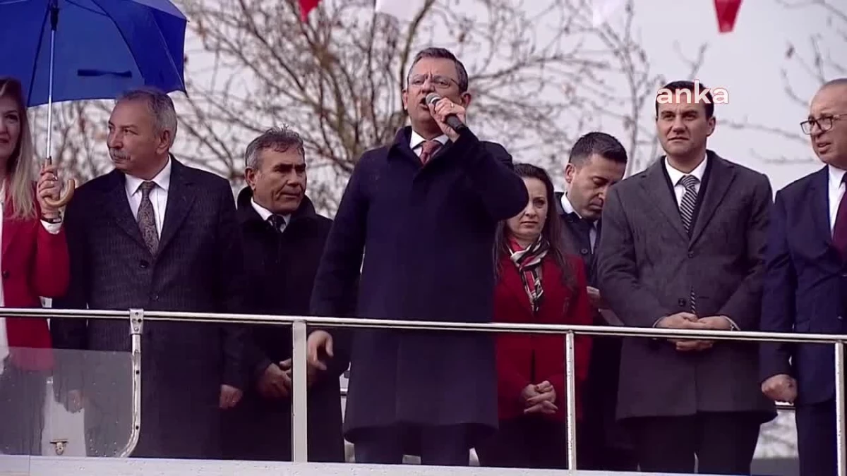 CHP Lideri Özgür Özel, Erdoğan\'ın Şehit Cenazesindeki Konuşmasını Eleştirdi
