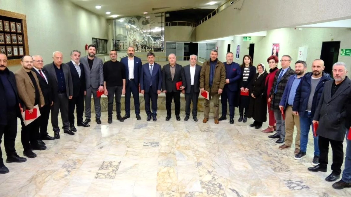 Erzincan Belediye Başkanı Meclis Üyelerine Teşekkür Etti