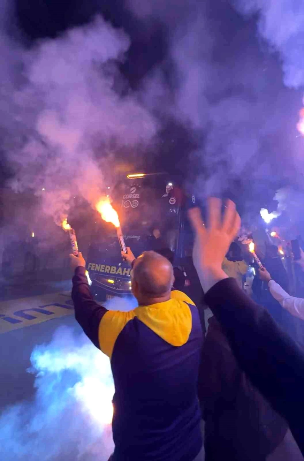 Fenerbahçe, Hatayspor maçı için Mersin\'e geldi