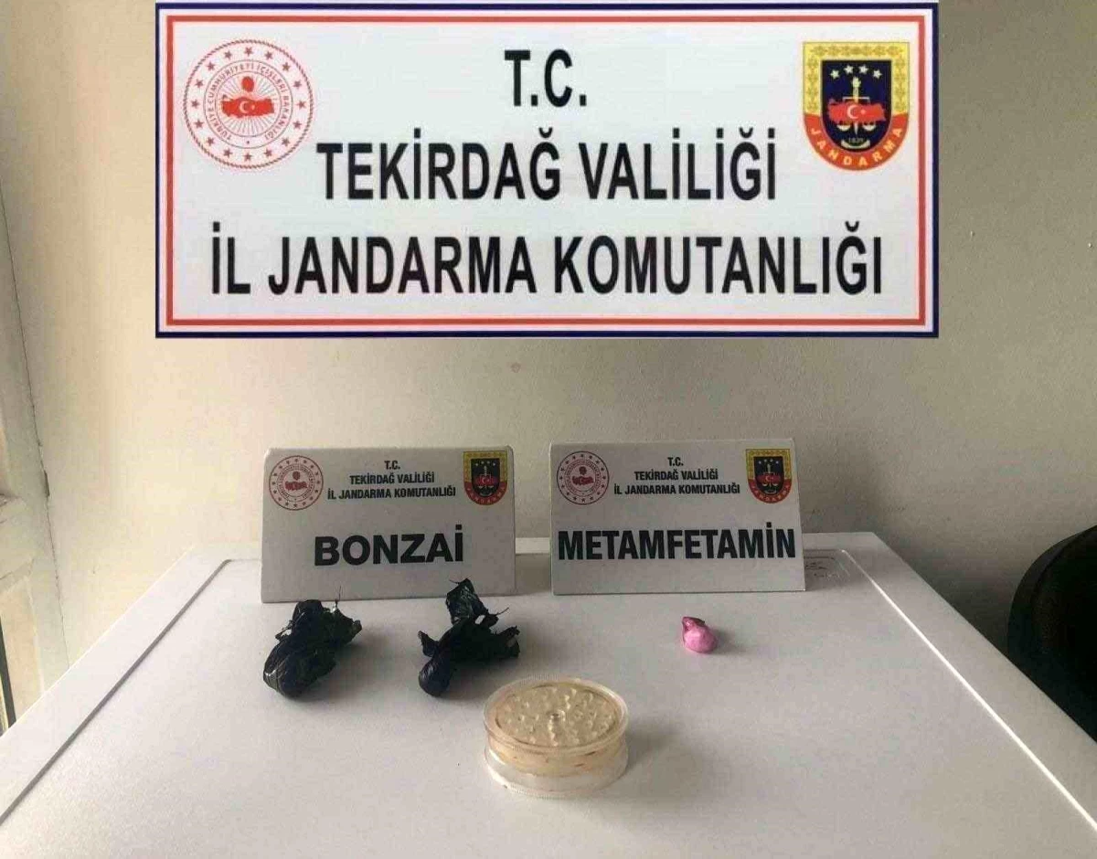 Tekirdağ\'da Jandarma Operasyonu: 9 Kişi Uyuşturucudan Gözaltına Alındı