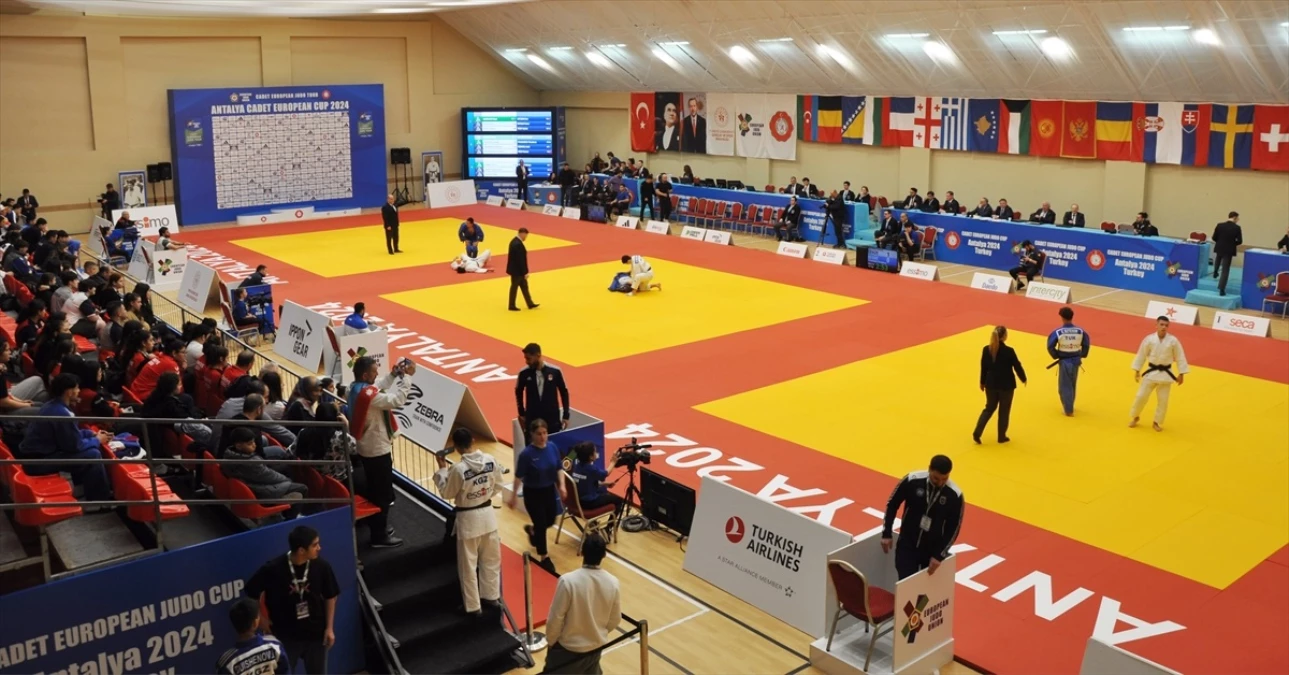 Ümitler Nazım Canca Avrupa Kupası Judo Turnuvası Antalya\'da Başladı