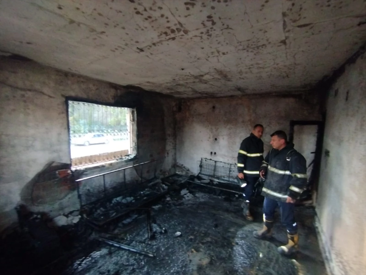 Adana\'da müstakil evde çıkan yangın söndürüldü
