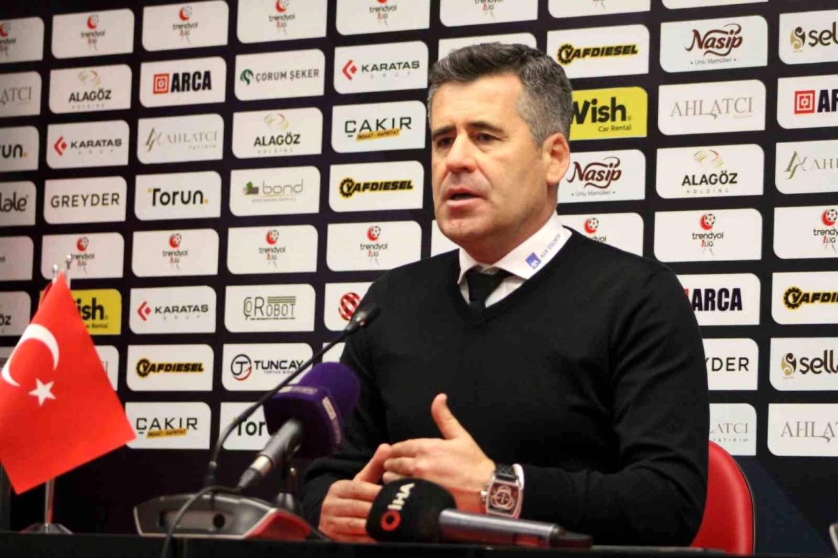 Bandırmaspor Teknik Direktörü Hüseyin Eroğlu: Bir puan aldık, üzülsek de telafi edeceğiz