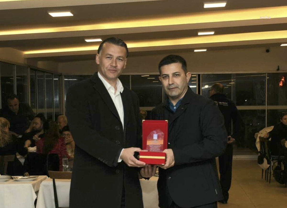 Kuşadası Belediye Başkanı Muhtarlara Teşekkür Etti