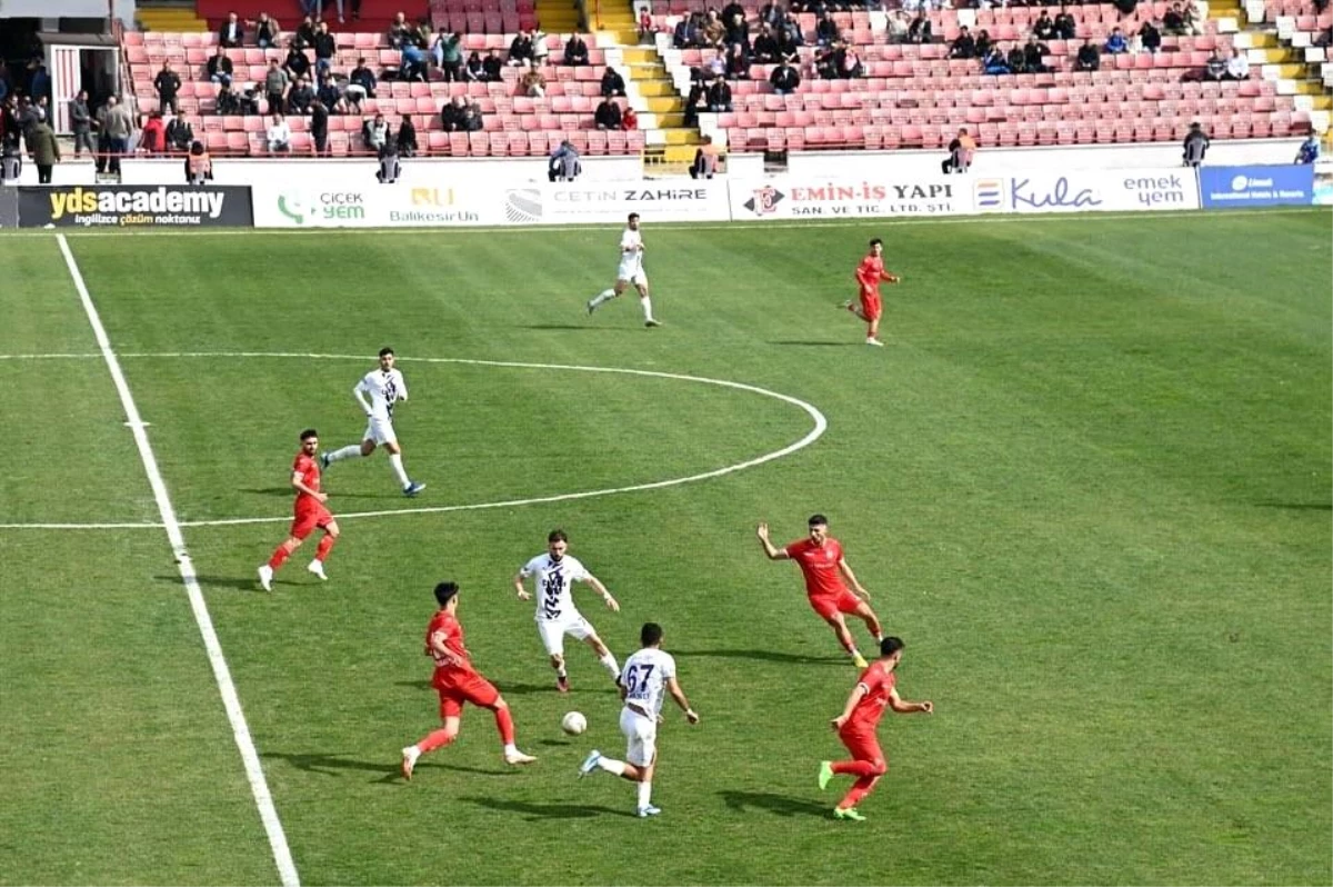 Balıkesirspor, Orduspor 1967\'ye 4-1 mağlup oldu