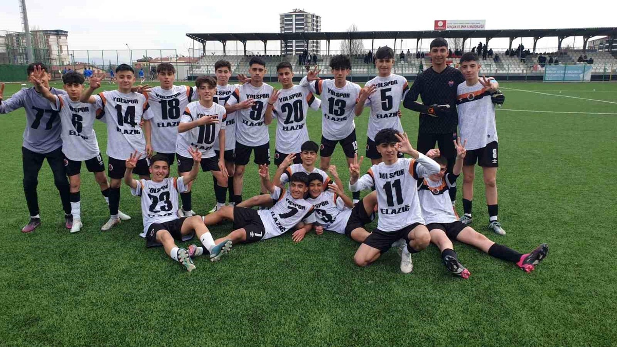 Elazığ Amatör Küme U-15 Ligi\'nde Yolspor Şampiyon
