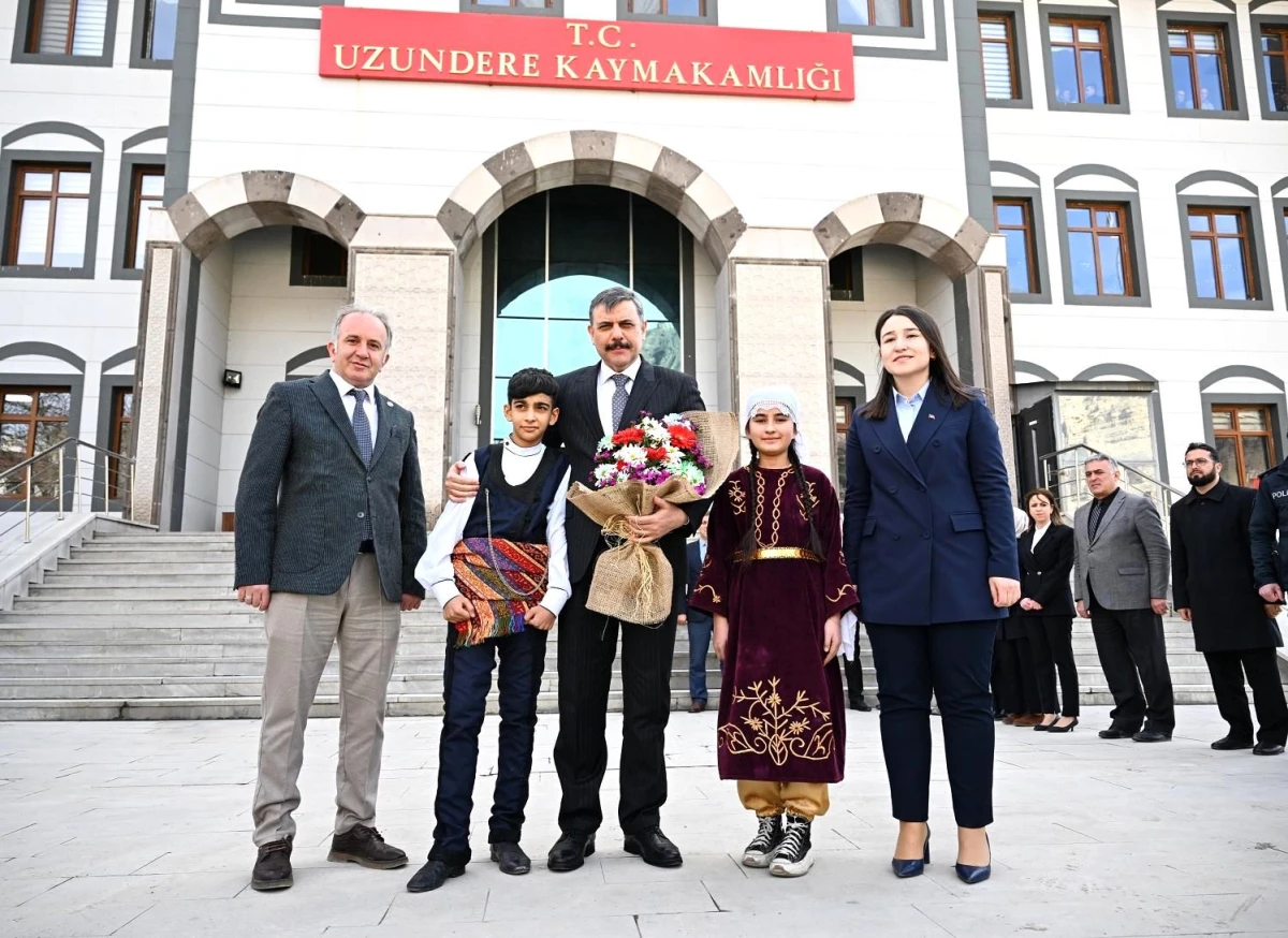 Erzurum Valisi Mustafa Çiftçi, Uzundere ilçesini ziyaret etti