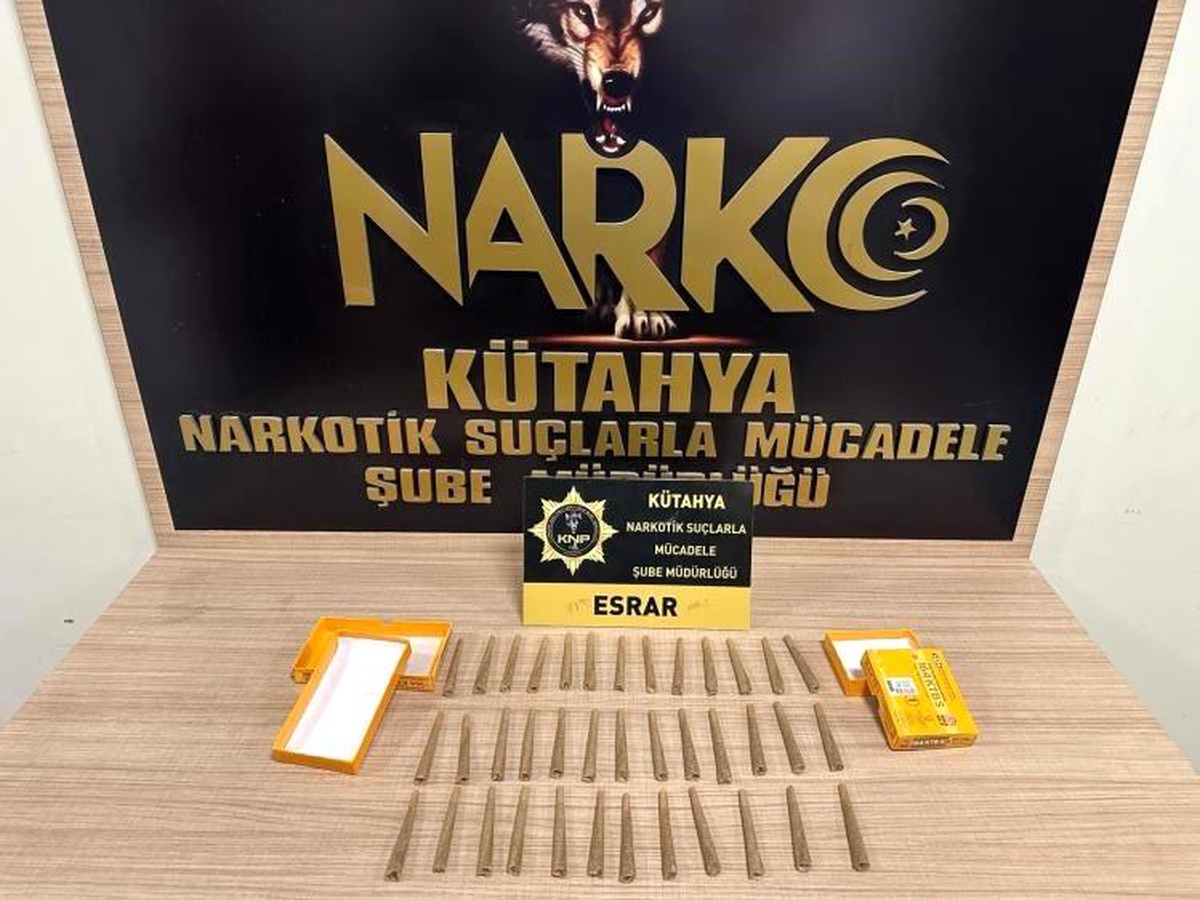 Kütahya\'da Durdurulan Araçta 59,08 Gram Esrar Ele Geçirildi