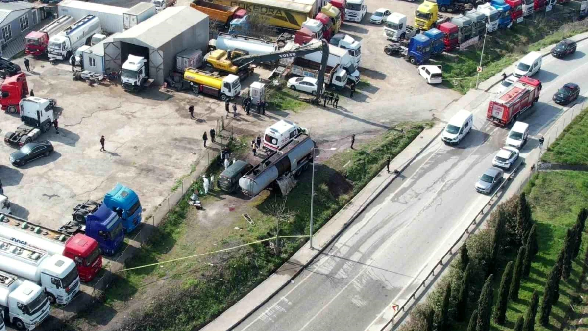 Ataşehir\'de Patlayan Yakıt Tankeri Dron ile Görüntülendi