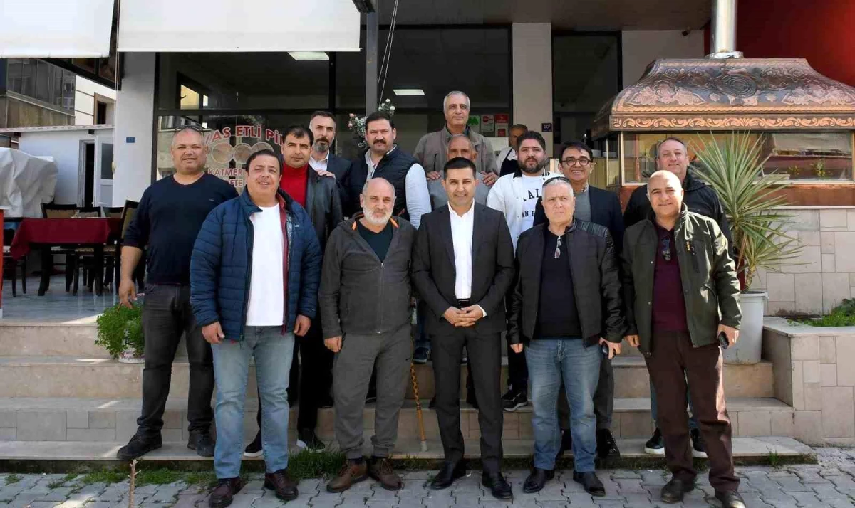 Kuşadası Belediye Başkanı Sivaslılar Yardımlaşma ve Dayanışma Derneği ile Buluştu