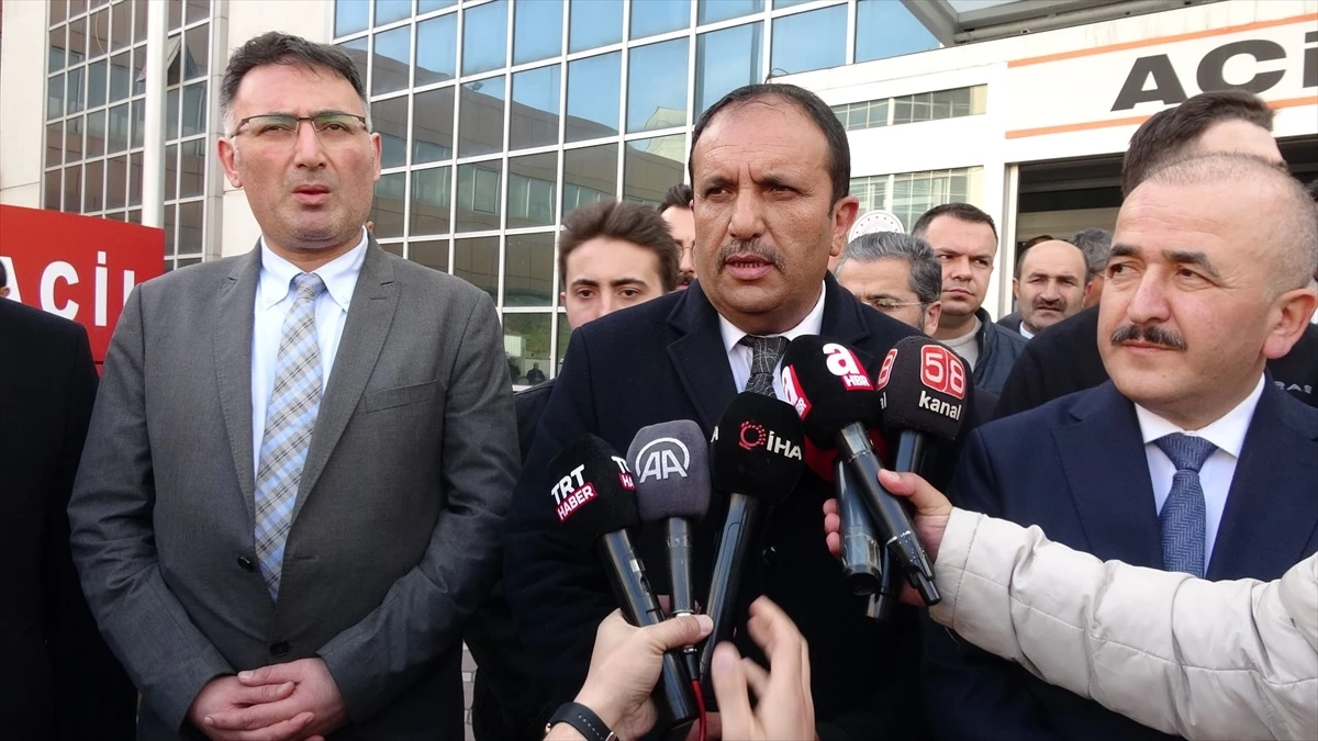 BBP Genel Başkanı Mustafa Destici Tokat\'ta trafik kazası geçirdi