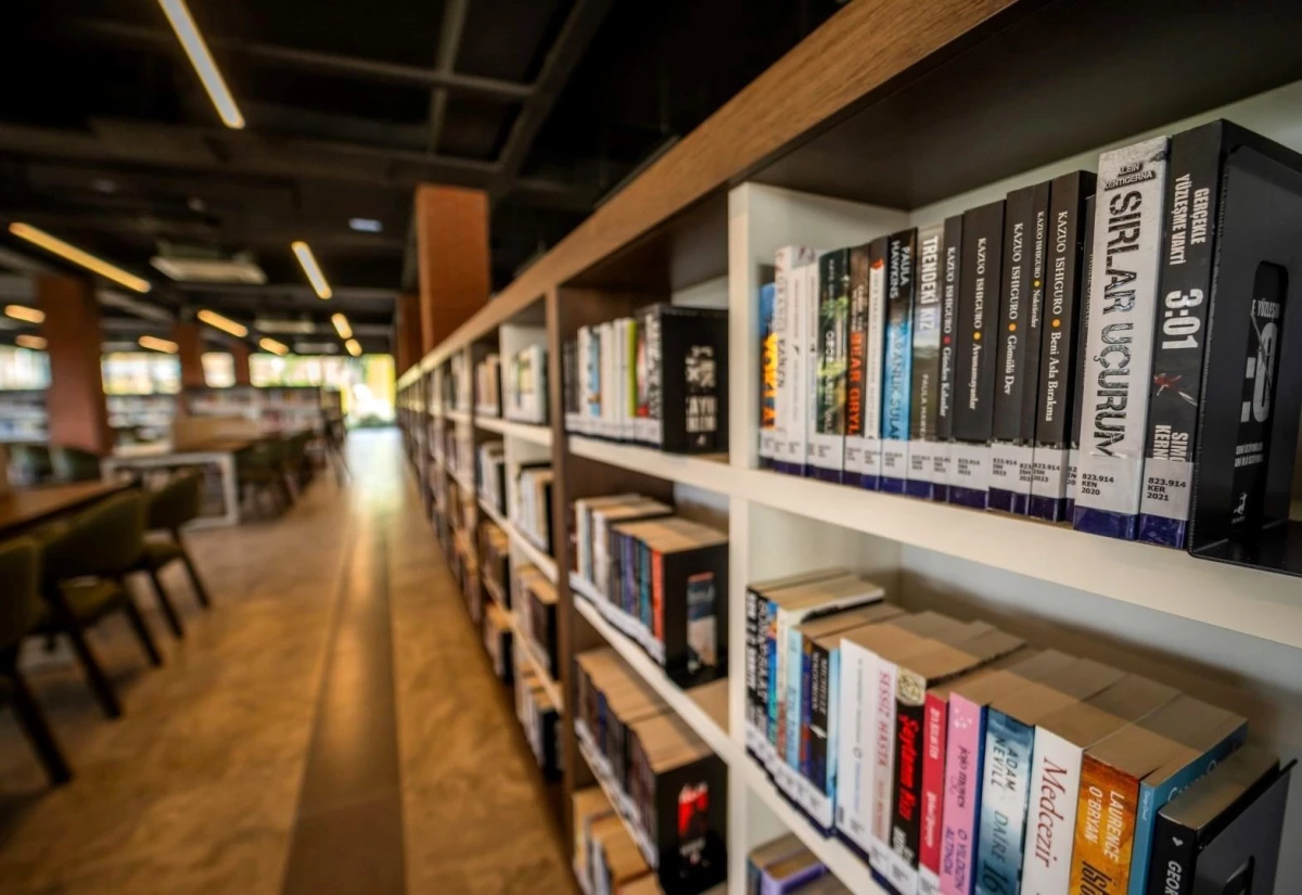Derince Millet Bahçesi\'nde Gençlere Hizmet Verecek Kütüphane Açılıyor