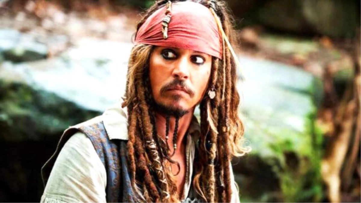 Disney, Johnny Deep\'in Karayip Korsanları 6 filmi için geri dönmesini istiyor