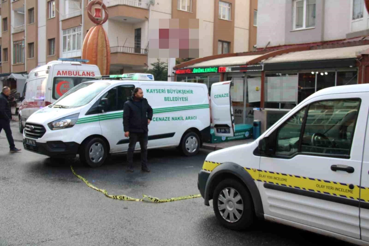 Kayseri\'de Esnaf Tartışmasında Bir Kişi Tabancayla Öldürüldü