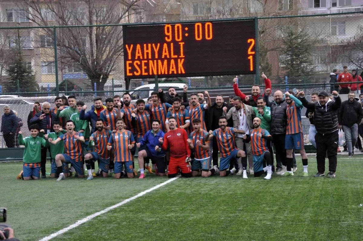 Yahyalıspor, Kayseri Süper Amatör Küme Play-Off finalinde şampiyon oldu