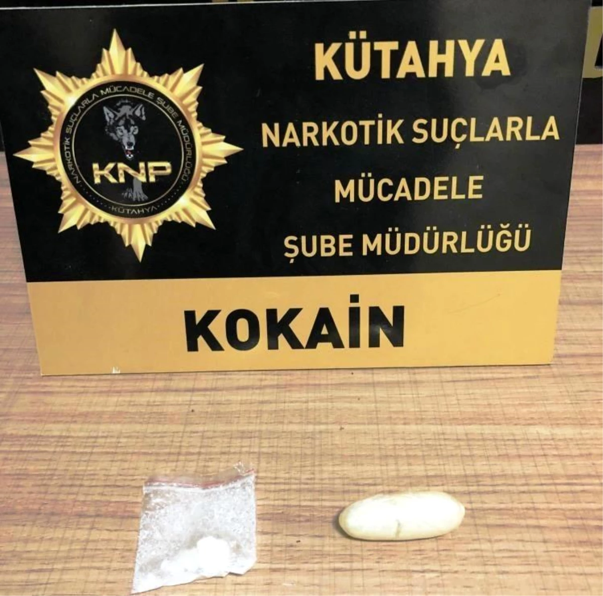 Kütahya\'da Polis Tarafından Durdurulan Şahıstan 18,31 Gram Kokain Ele Geçirildi