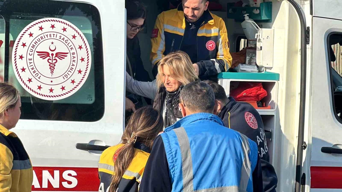 Mecidiyeköy\'de yürüyen merdiven arızası: 3 kişi yaralandı