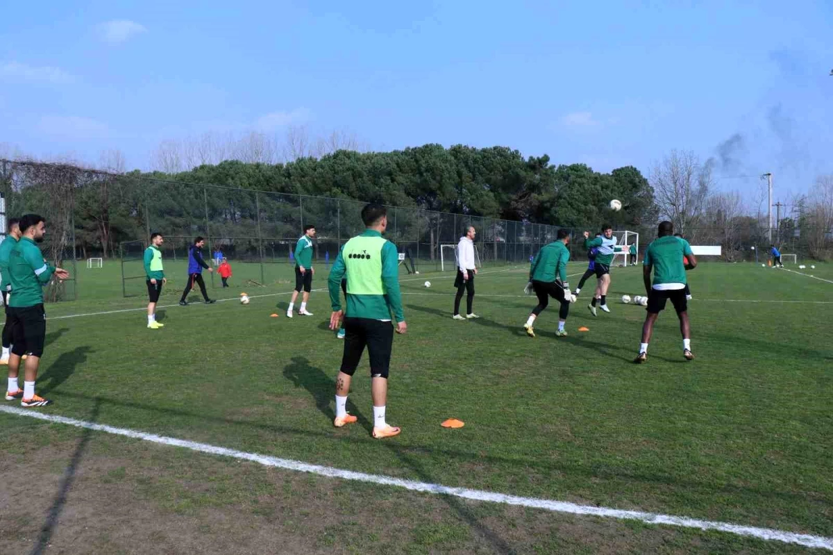 Sakaryaspor, Adanaspor maçı hazırlıklarına antrenmanla başladı