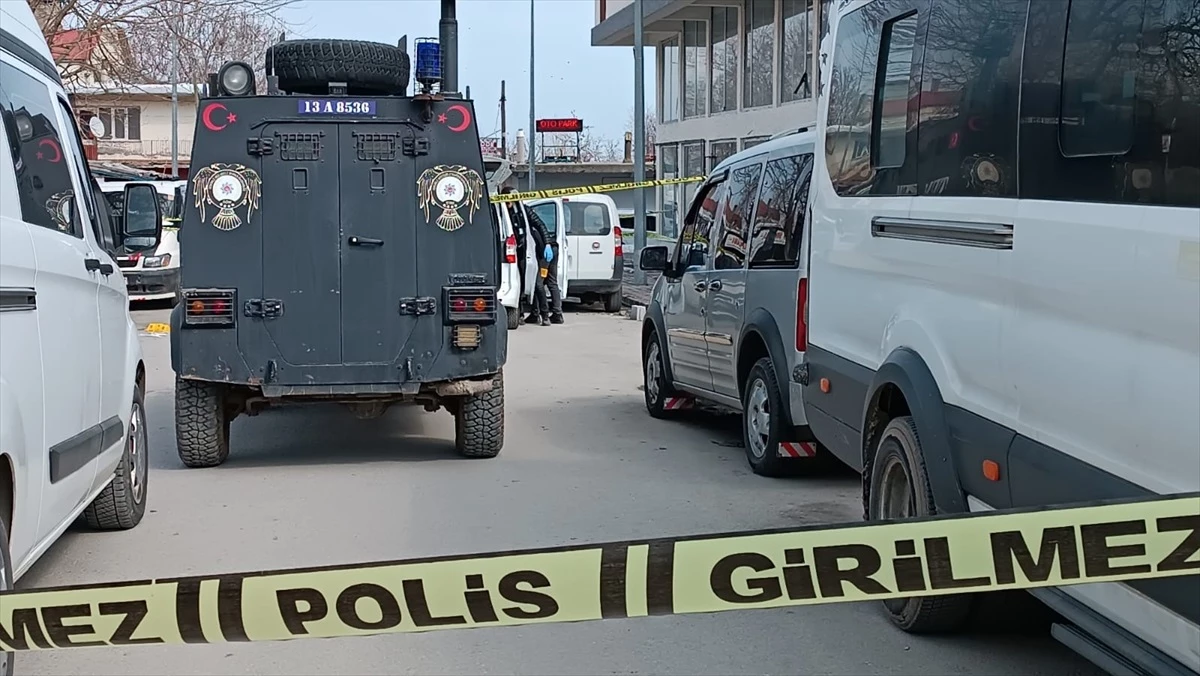 Bitlis\'te Belediye Başkan Yardımcısı Saldırıya Uğradı