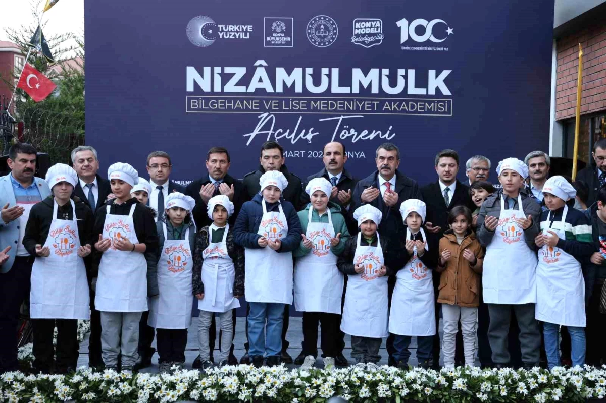 Milli Eğitim Bakanı Yusuf Tekin, Konya\'da Nizamülmülk Lise Medeniyet Akademisi açılışına katıldı