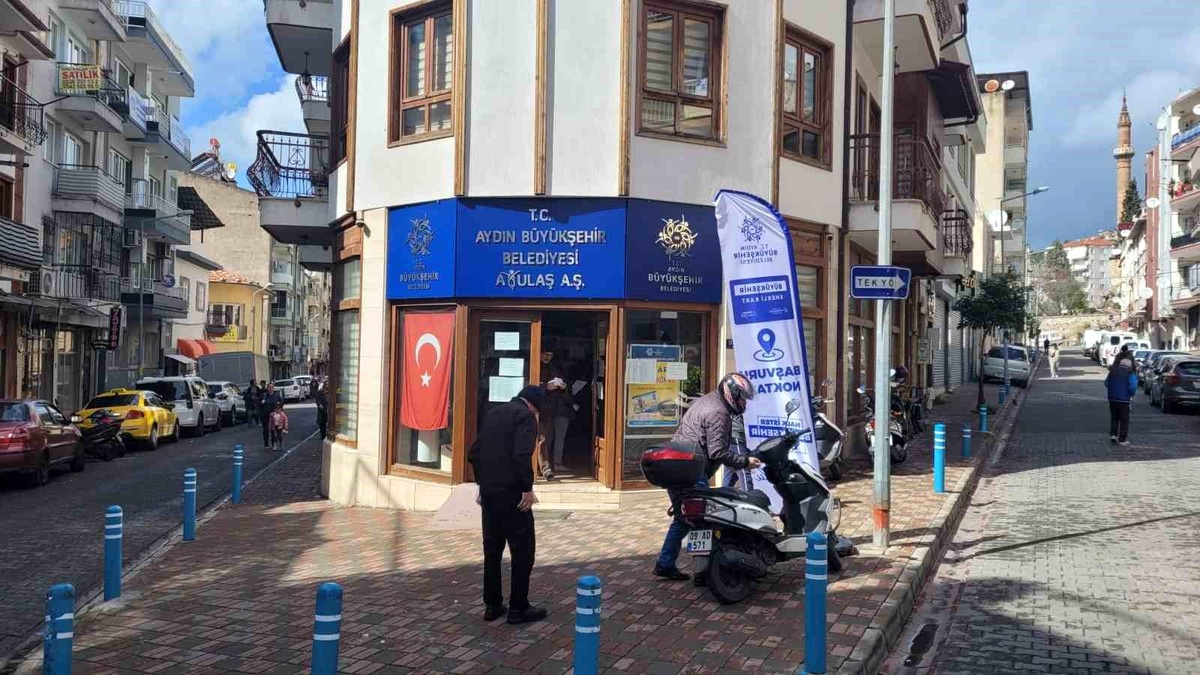 Aydın Büyükşehir Belediyesi Emekli Kart Projesi Yoğun İlgi Gördü