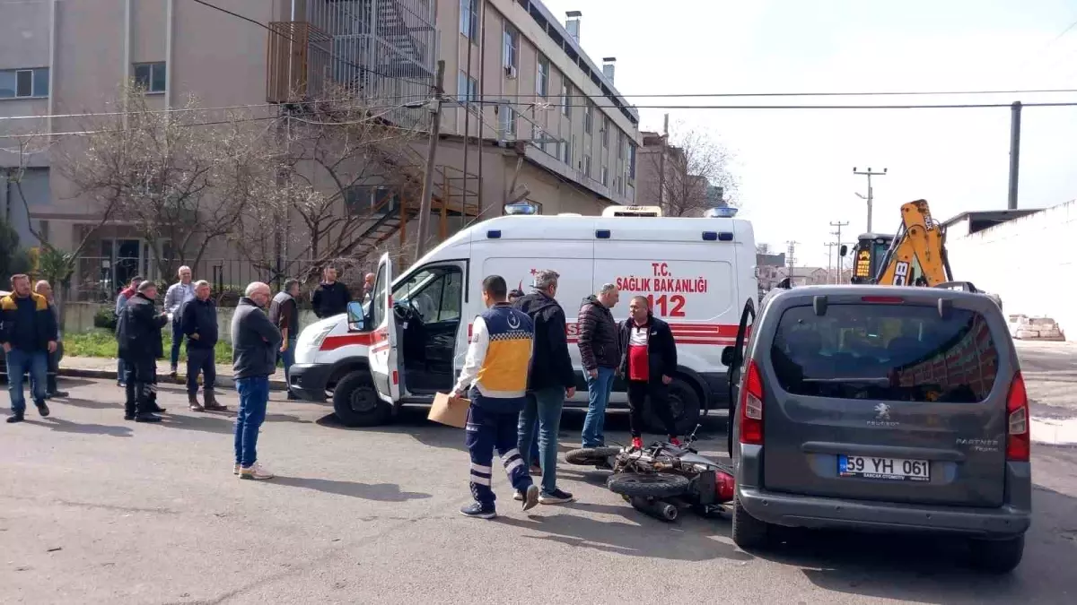 Tekirdağ Ergene\'de Motosiklet Kazası: Bir Kişi Yaralandı