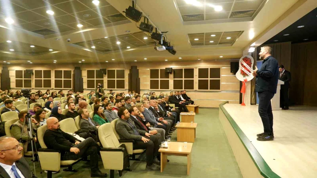 Erzurum\'da Bilgi Güvenliği ve Farkındalık Zirvesi Düzenlendi
