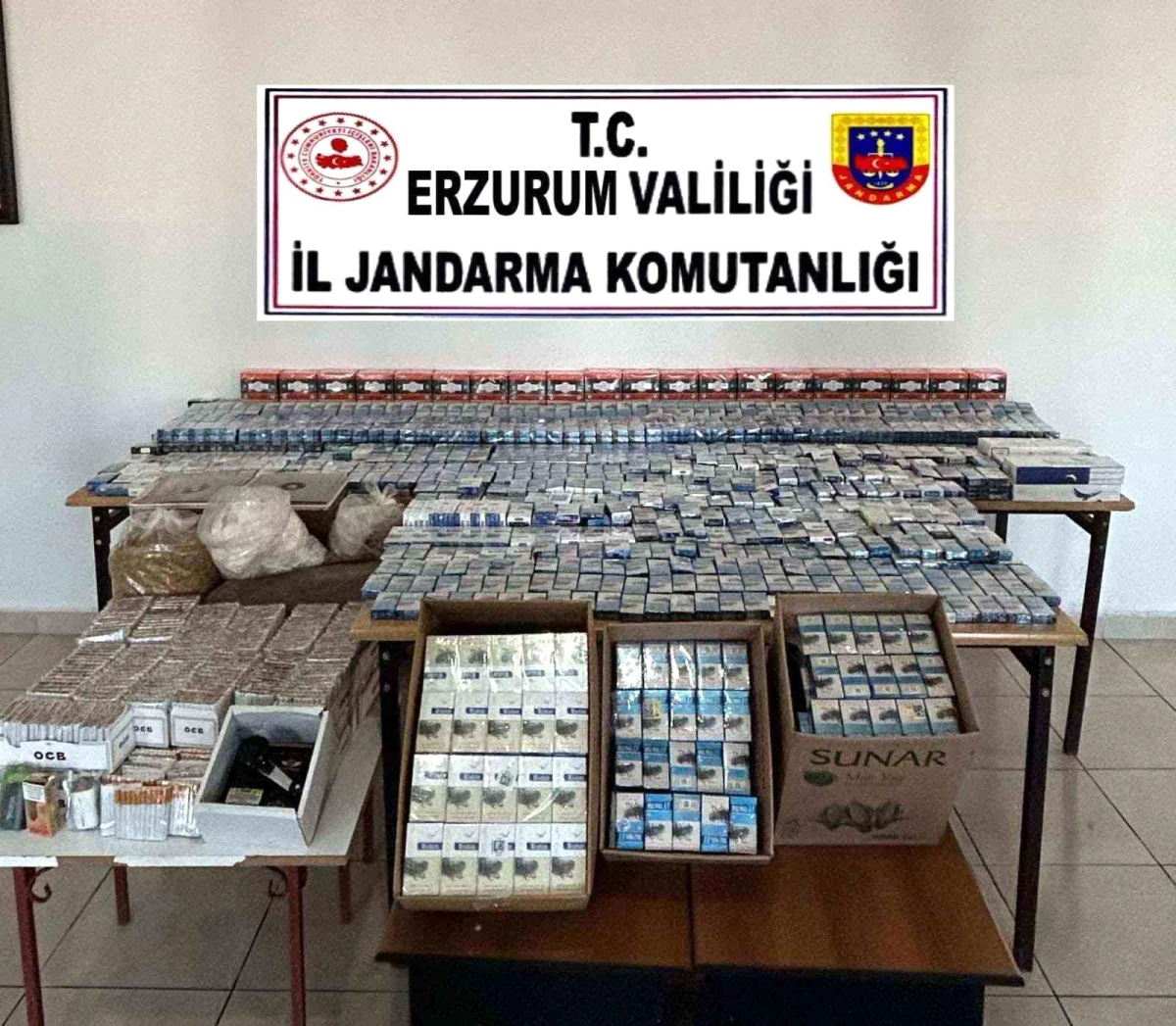 Erzurum\'da 3 Bin 500 Paket Kaçak Sigara Ele Geçirildi