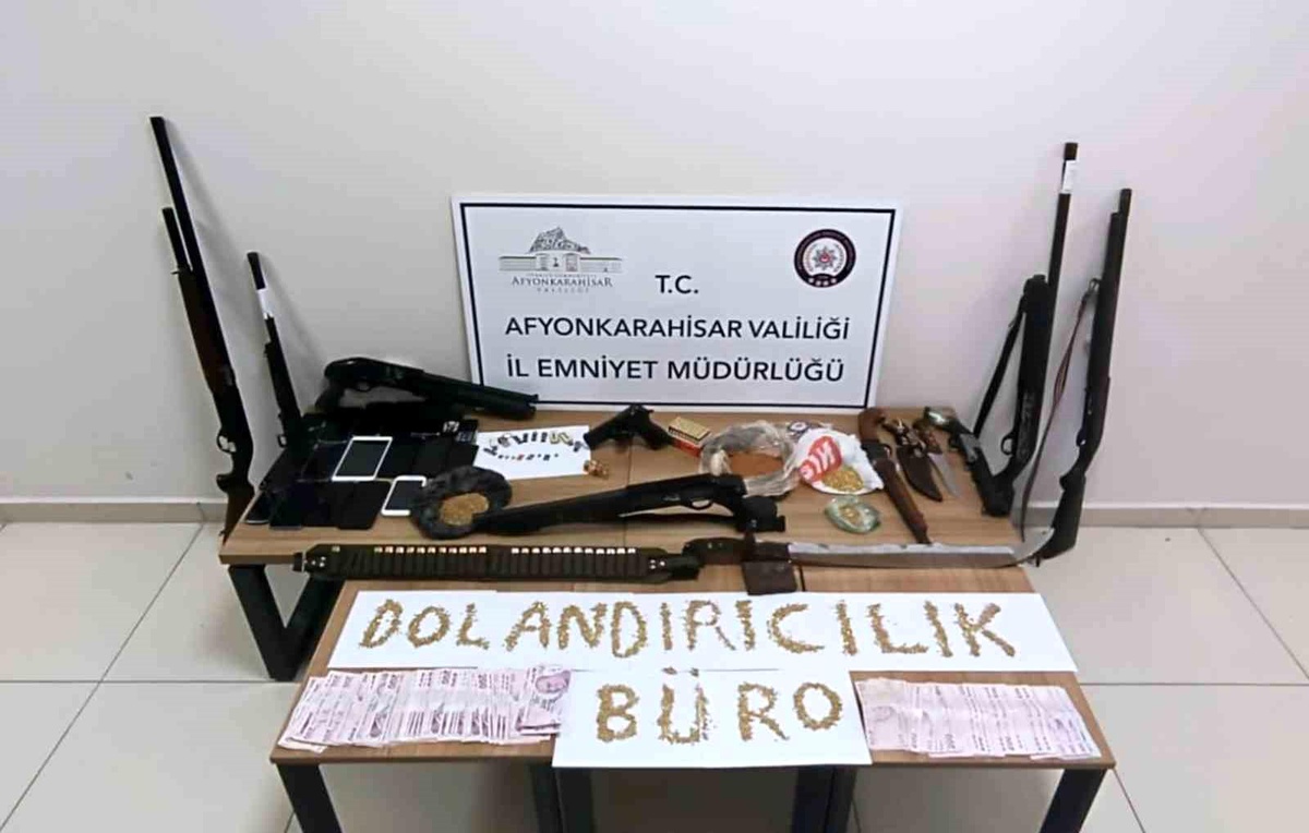 Sosyal medya dolandırıcılarına operasyon: 1 milyon 325 bin TL vurgun
