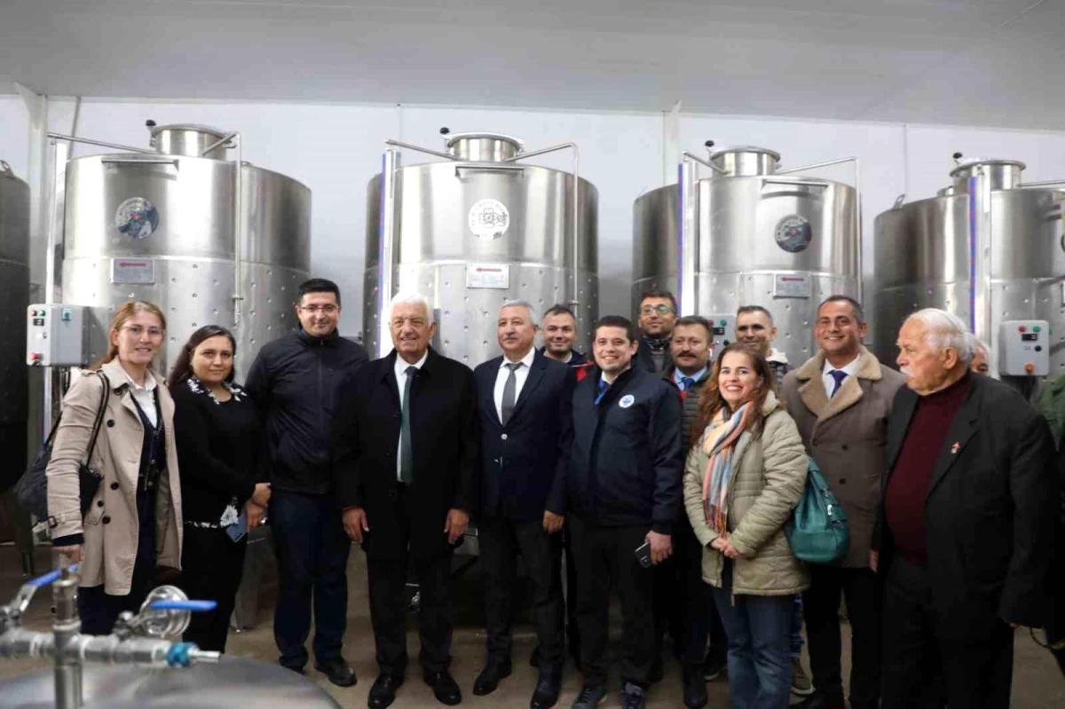 Muğla Büyükşehir Belediyesi Fethiye Karaçulha Toptancı Hali\'nde Ürün Pazarlama Alanı ve Üretim Tesisi Açtı