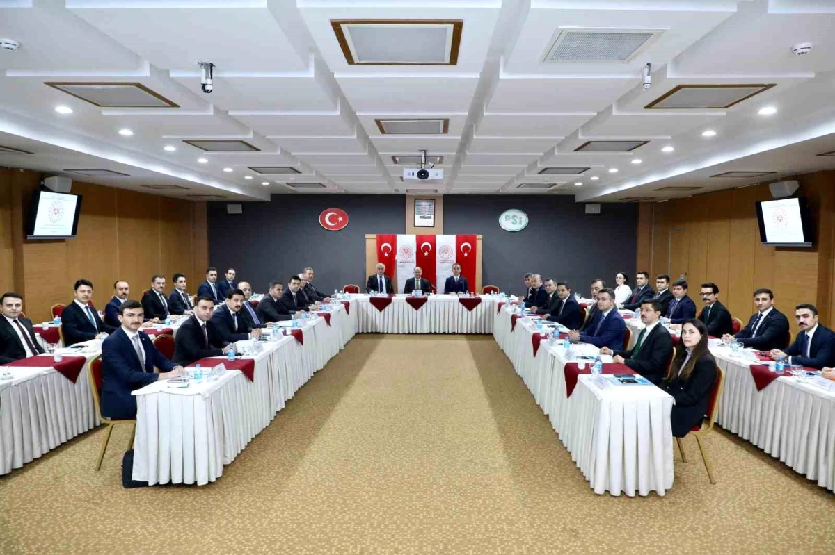 Konya\'da Kaymakamlar Toplantısı Gerçekleştirildi