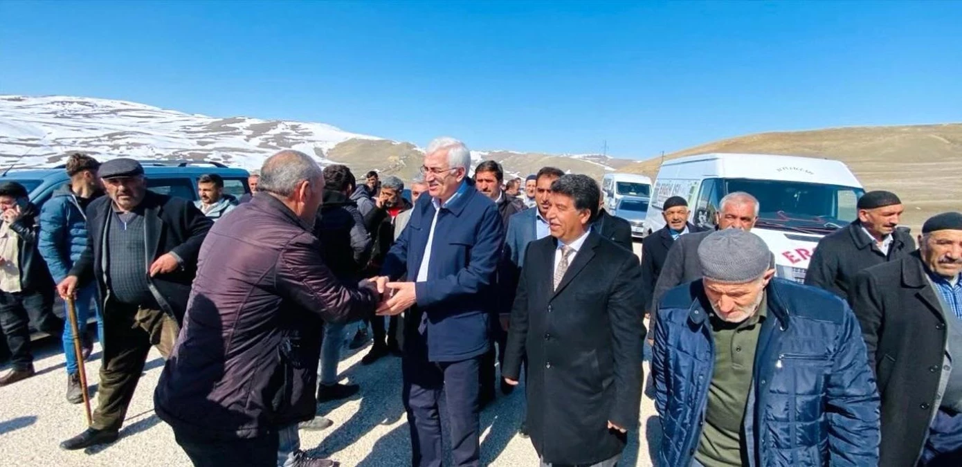 AK Parti Erzurum Milletvekili Mehmet Emin Öz, Tekman ilçesini ziyaret etti