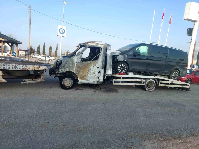 BBP Genel Başkanı Mustafa Destici'nin makam aracı Amasya'da kaza yaptı