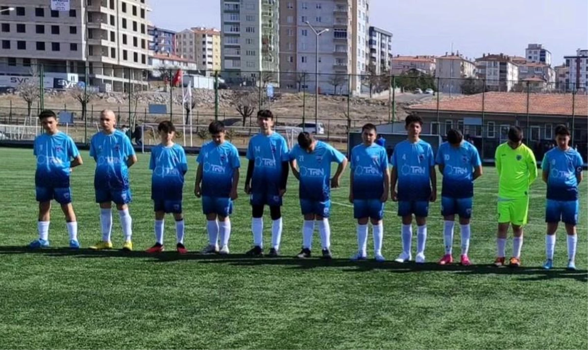 Kayseri U-15 Futbol Ligi\'nde İlk Hafta Tamamlandı