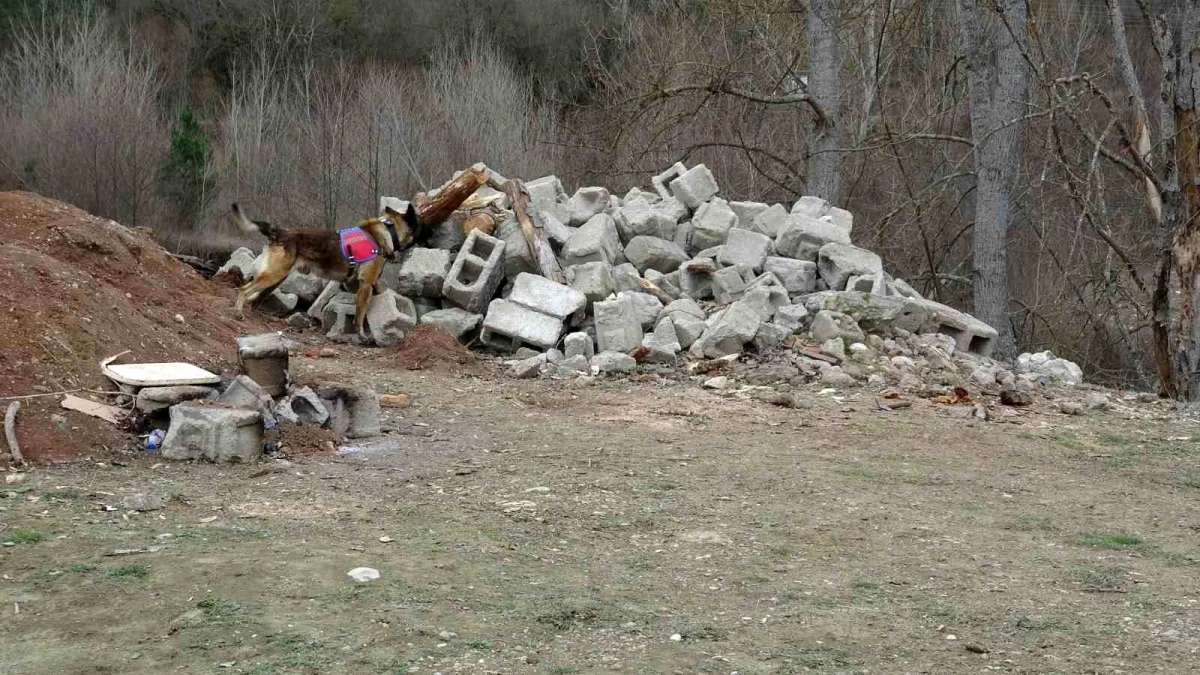 Karabük\'te Deprem Tatbikatı Gerçeği Aratmadı